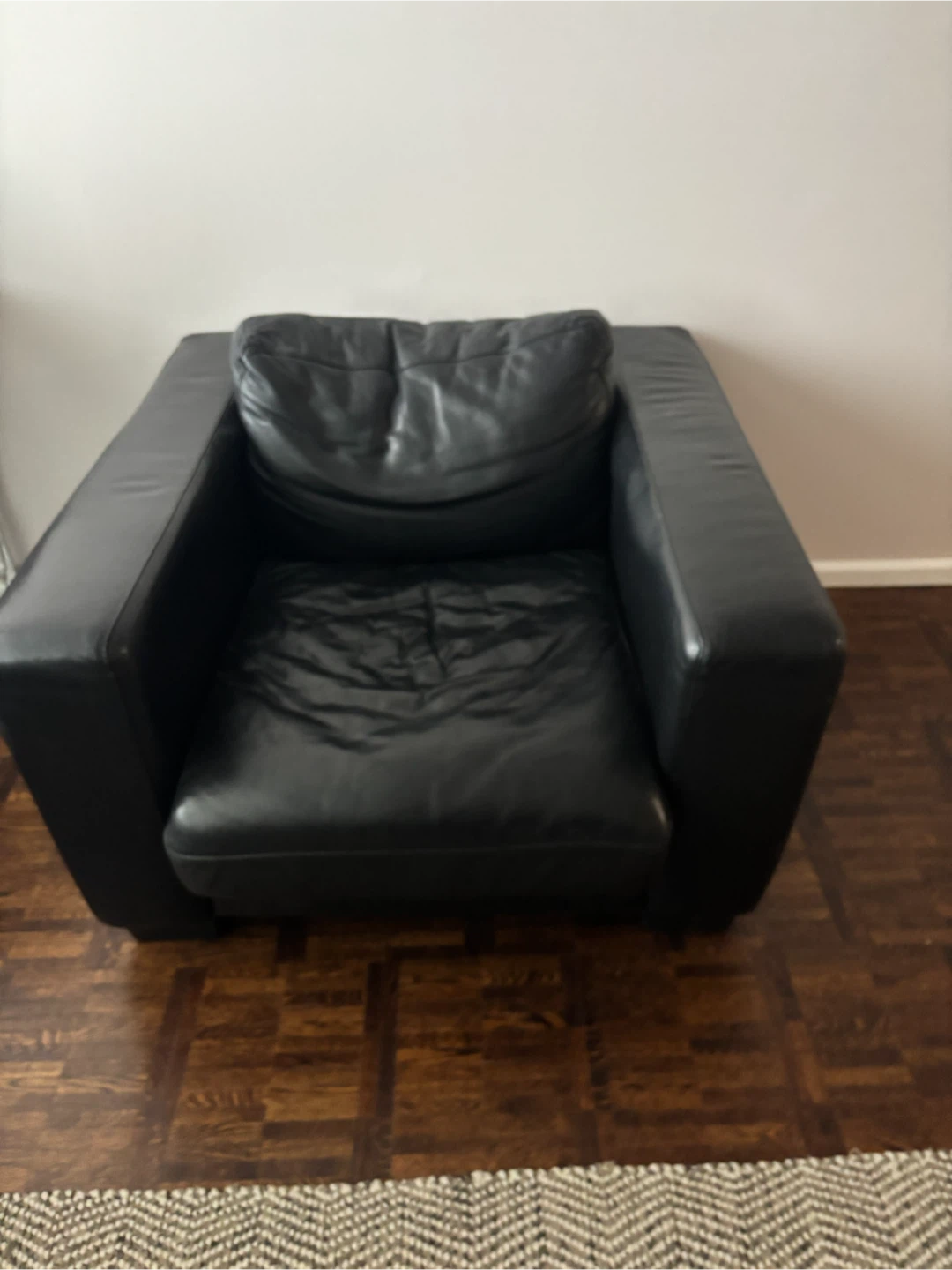Black Leather Couch + Armchair + rug - photo 3