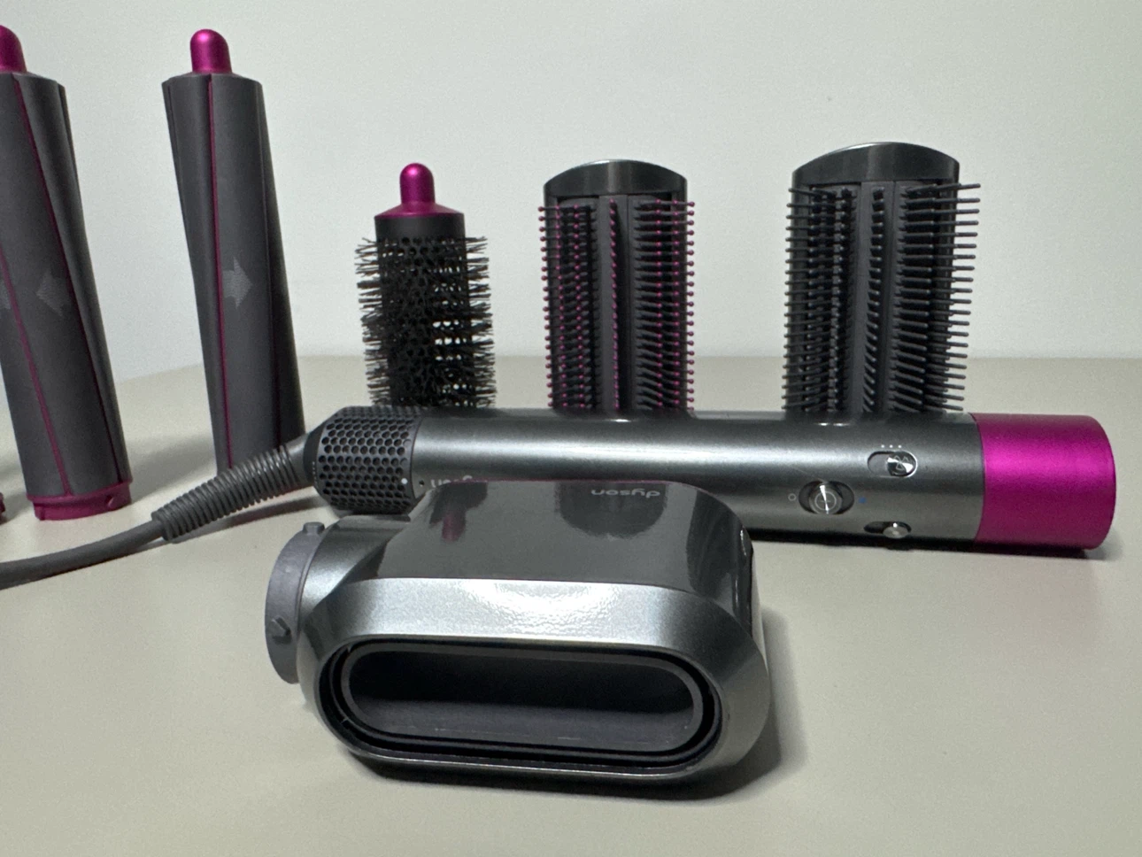 Dyson Airwrap - photo 2