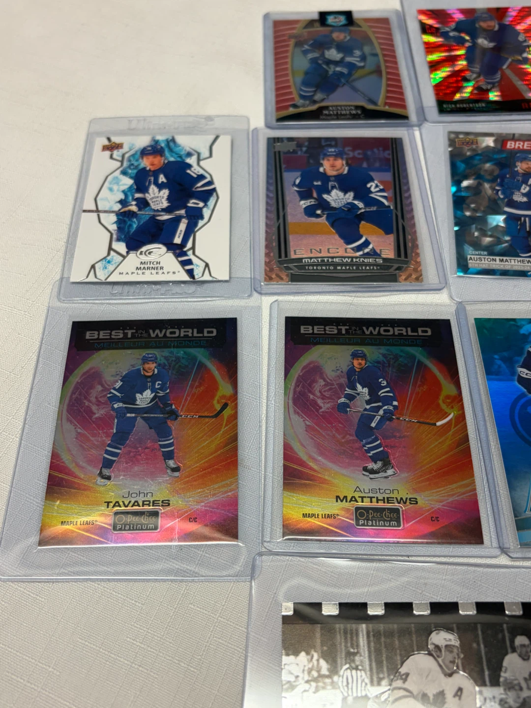 Assorted Toronto Maple Leafs Hockey Cards - photo 2