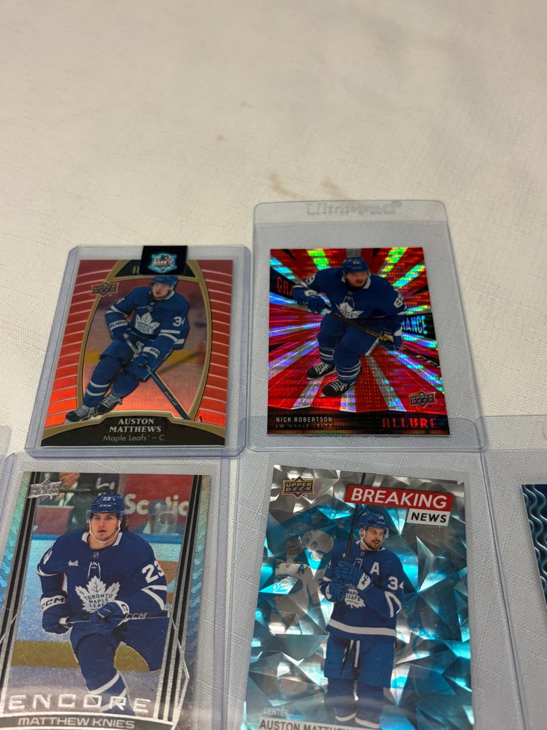 Assorted Toronto Maple Leafs Hockey Cards - photo 4