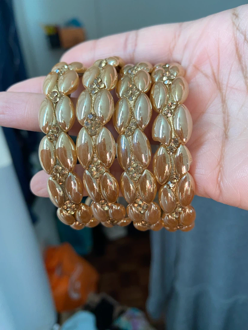 4 Rose Gold Toned Bracelets - photo 2