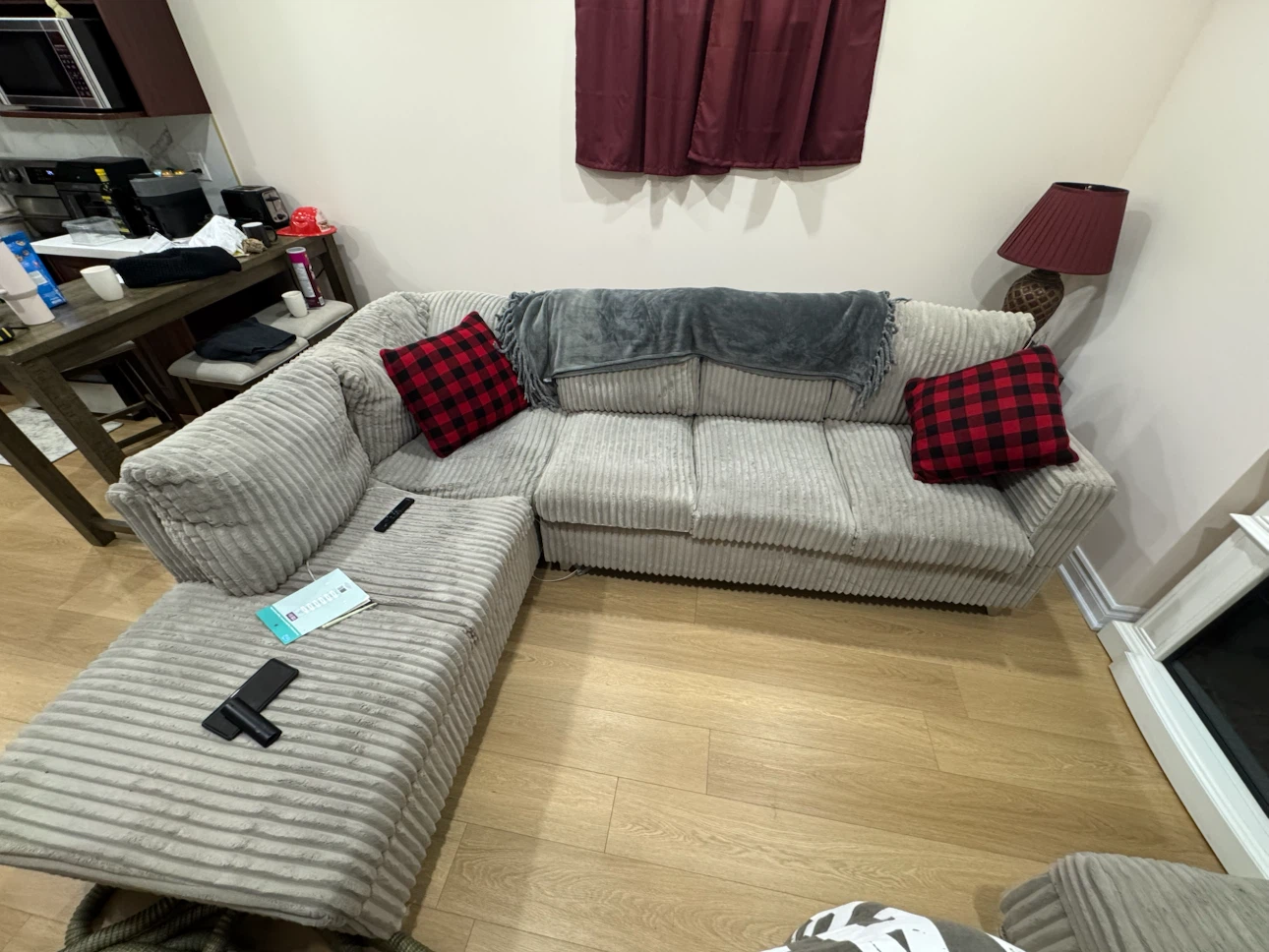 Sectional Sofa with Built-in Console - photo 3