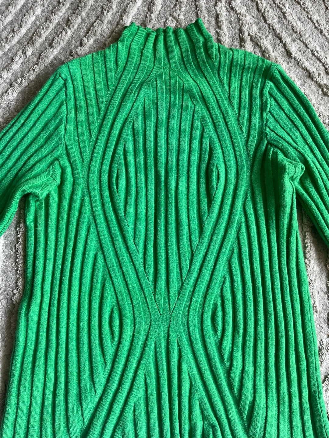 Green Long Sleeve Knit Top worn once - photo 2