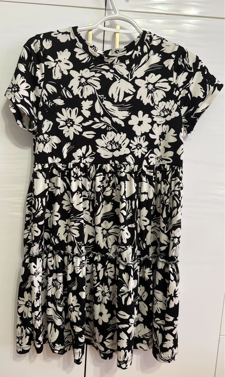 Women's Tiered Floral Dress - photo 3