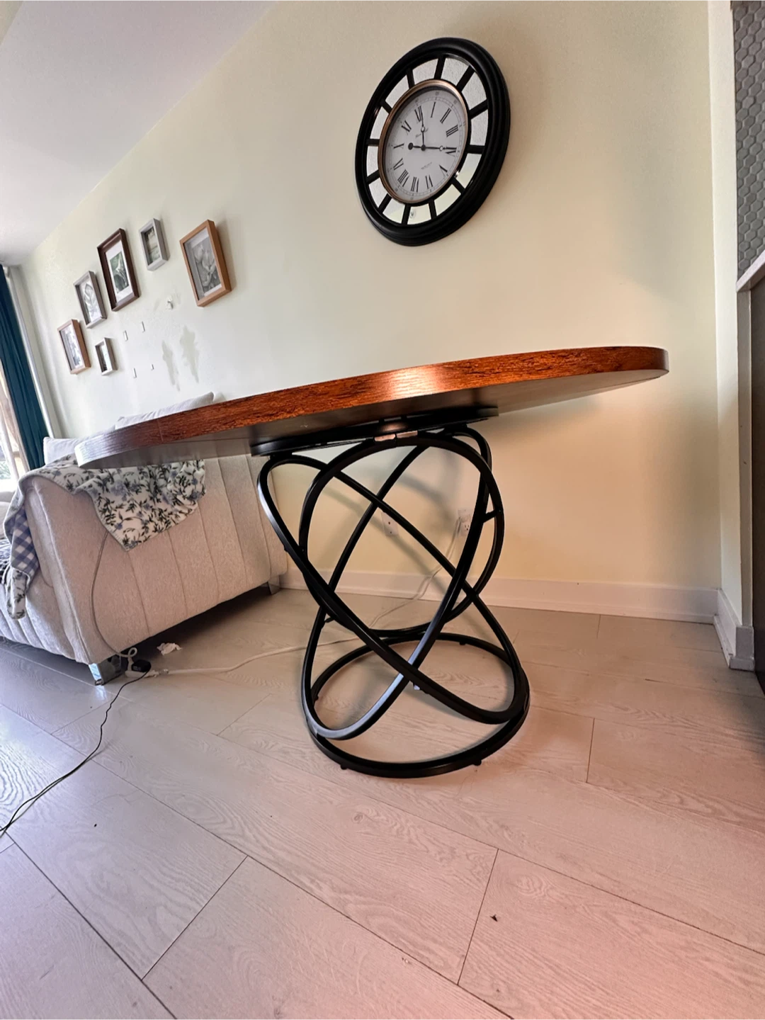 Round Dining Table with Wooden Style & Black Metal Base - photo 3