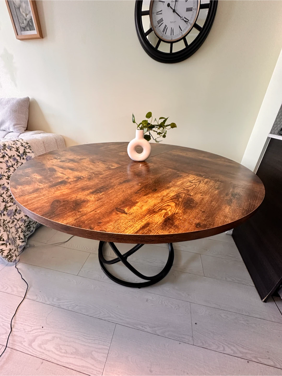 Round Dining Table with Wooden Style & Black Metal Base - photo 4