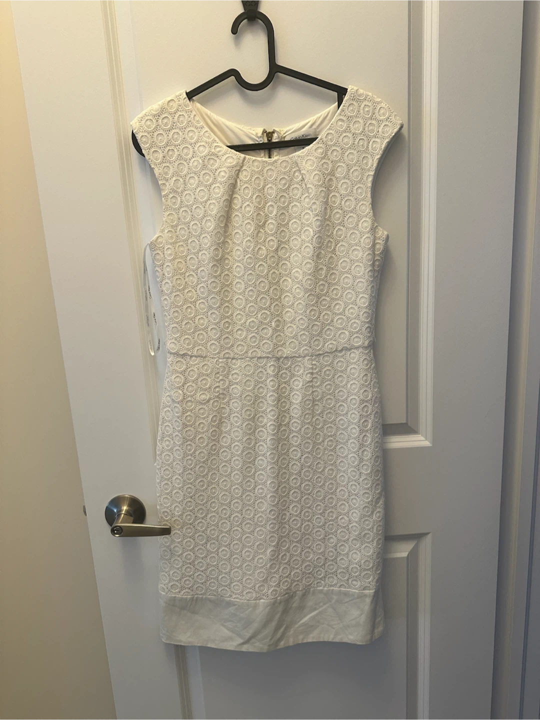 Calvin Klein White Lace Sheath Dress Size 4