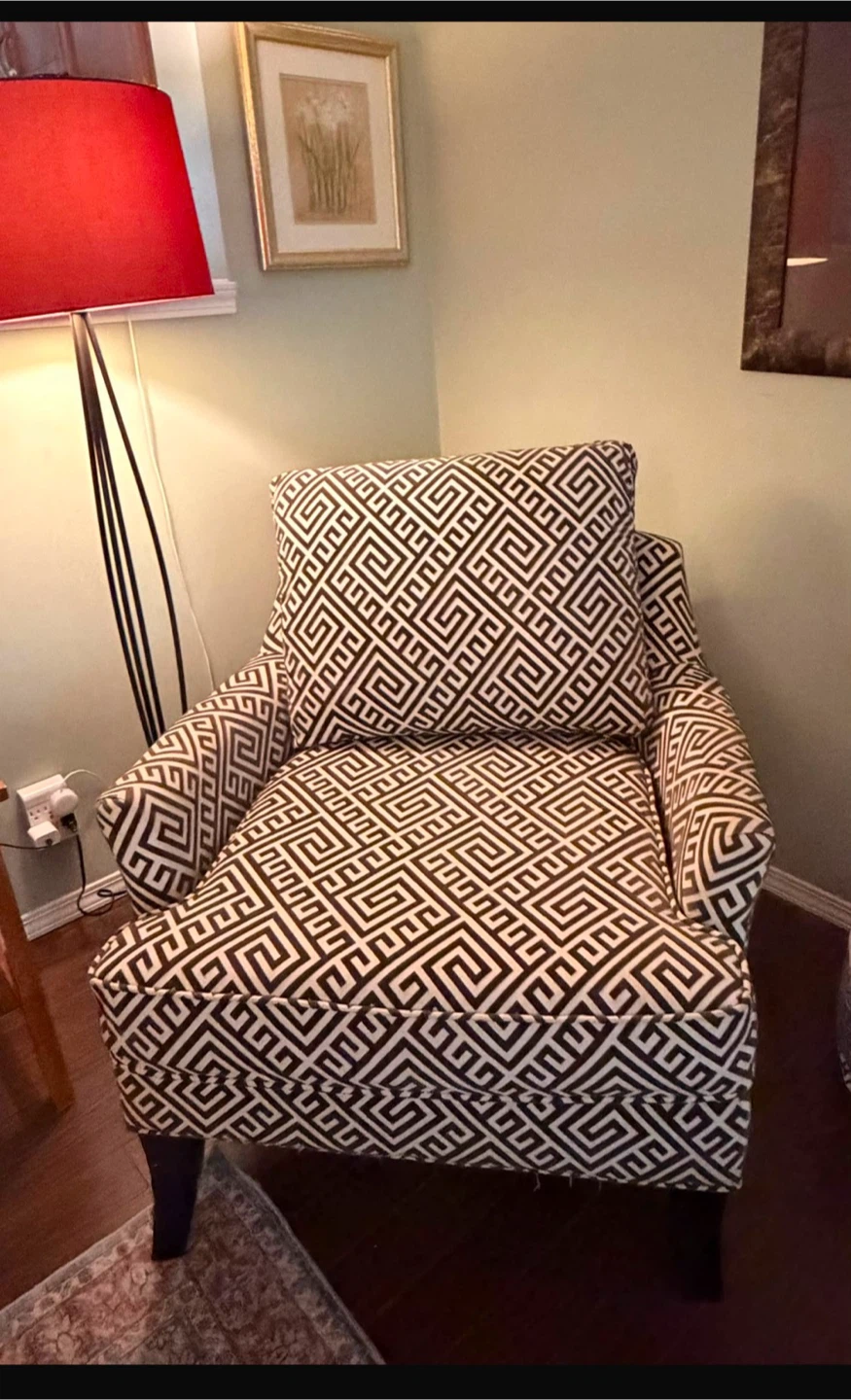 Accent Chair with Geometric Pattern - photo 3