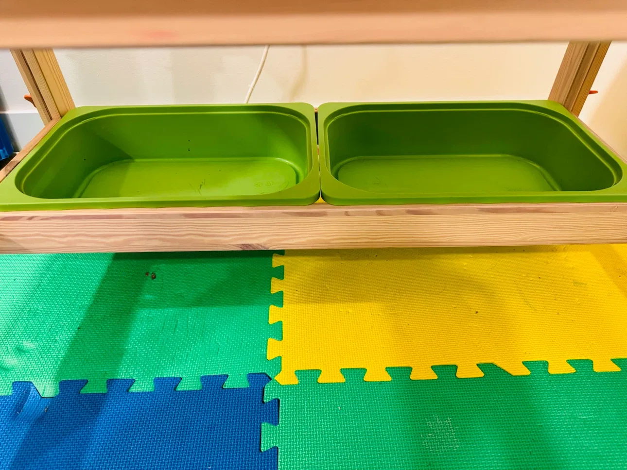 IKEA FLISAT Children's Desk Adjustable Height Green Trays - photo 2