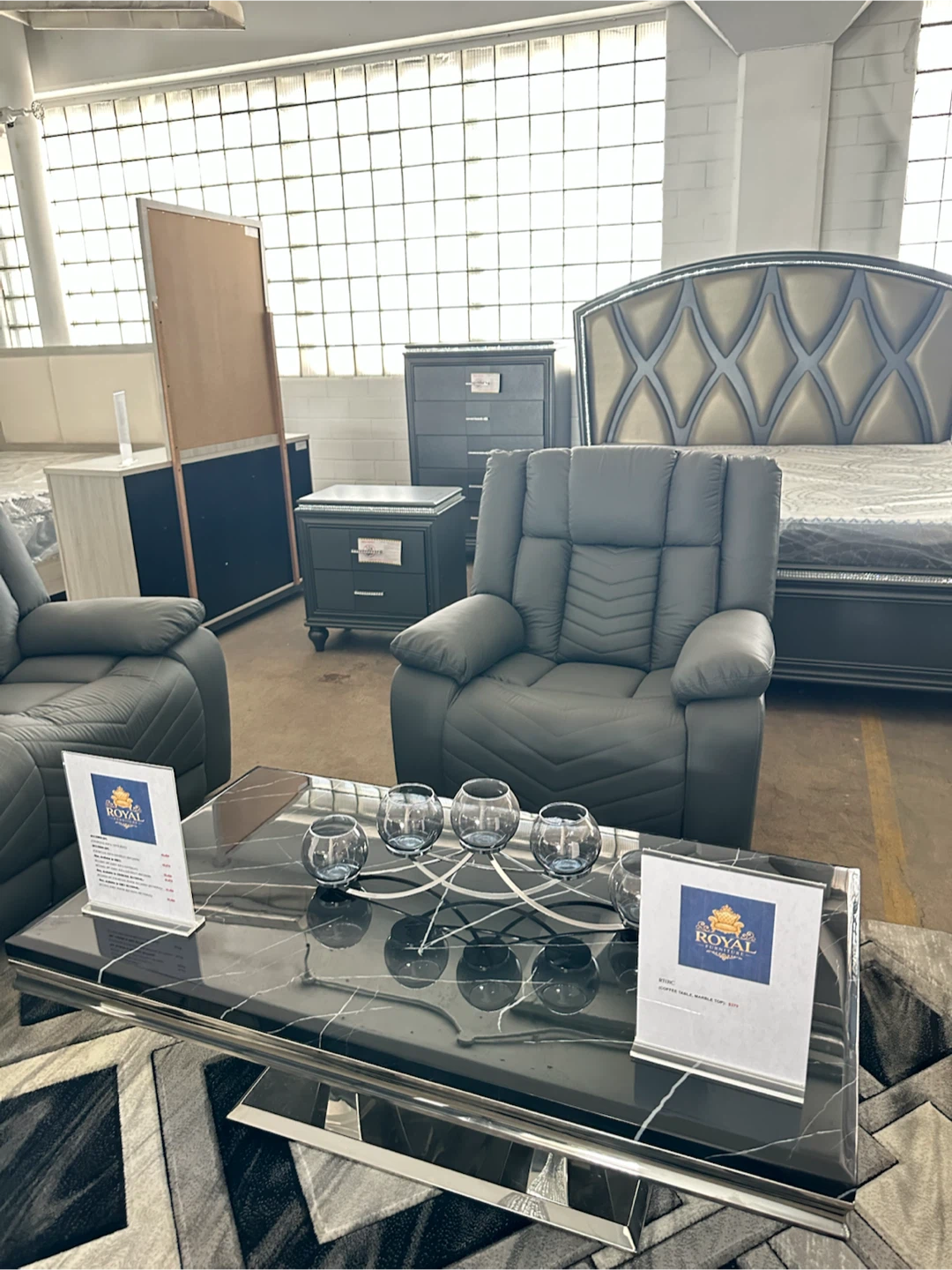 Sofa & loveseat - photo 3