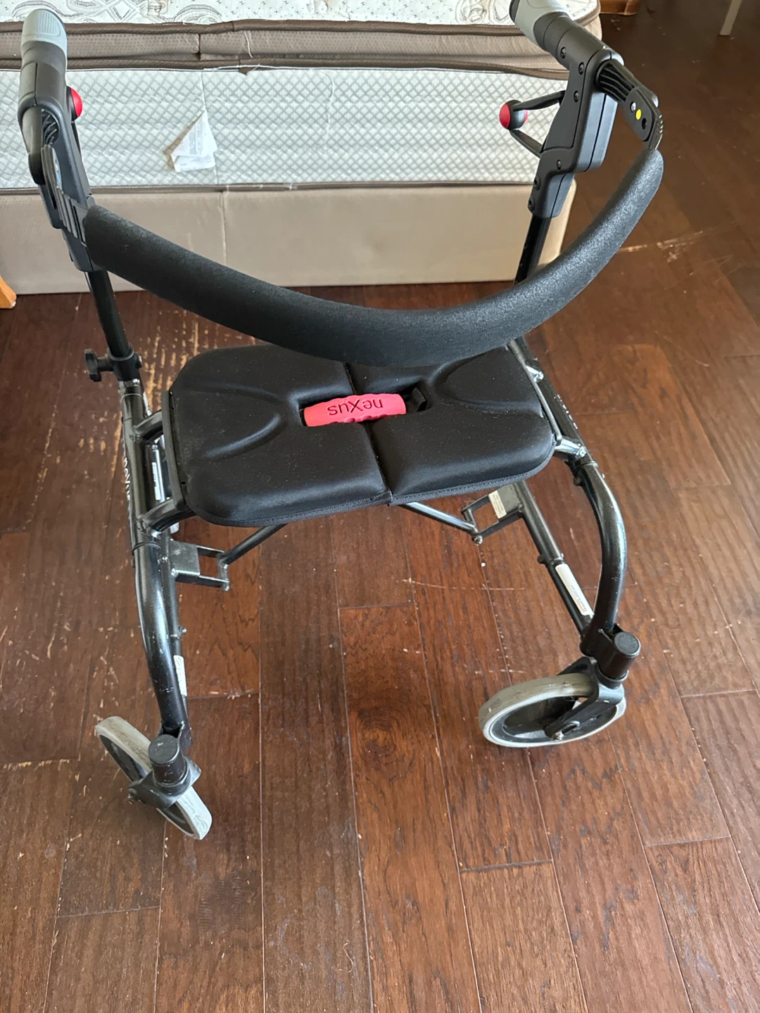 Nexus 3-Wheel Rollator Walker