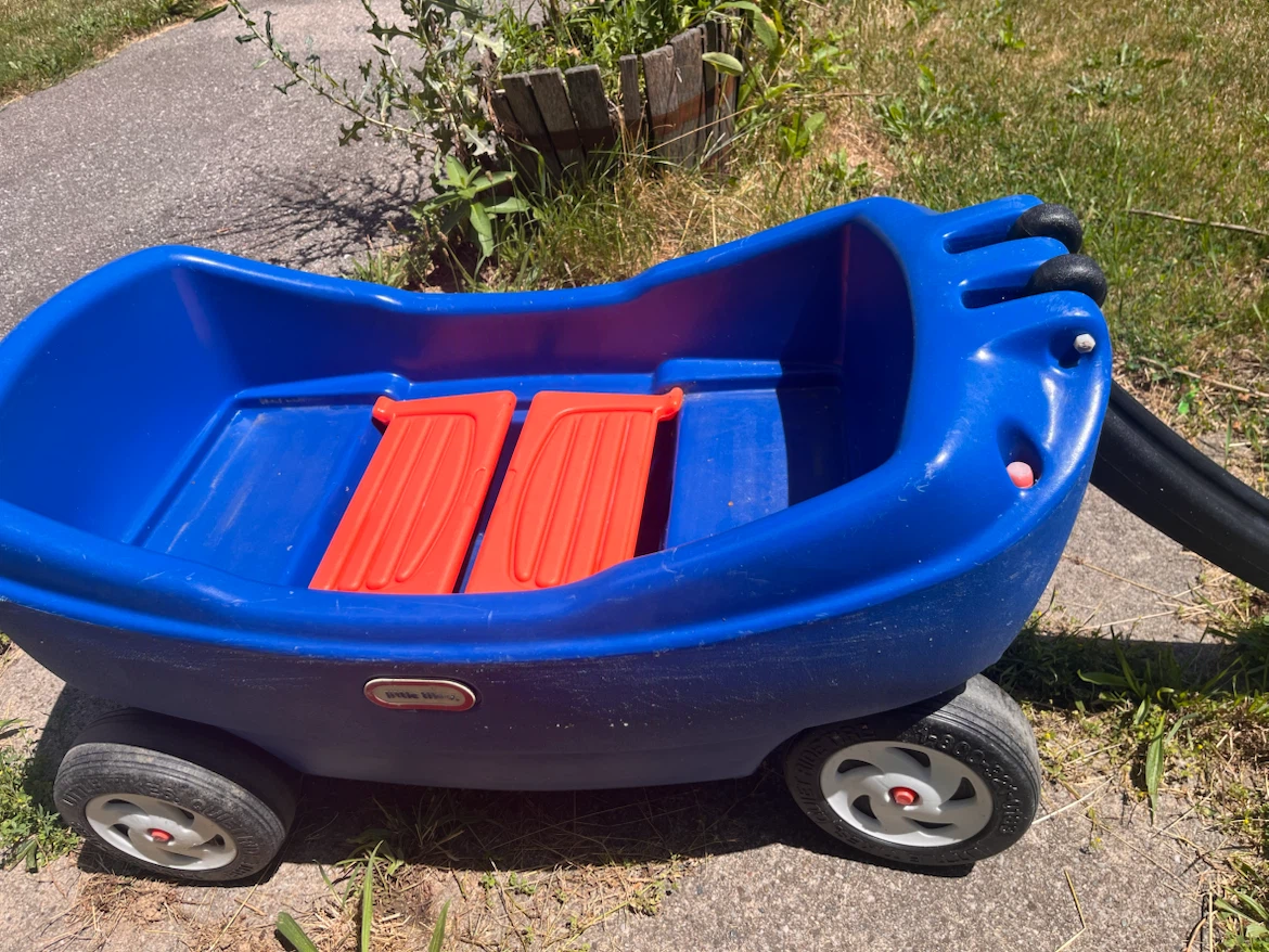 Little Tikes Blue Wagon