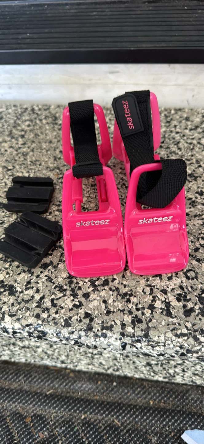 Skateez Inline Skate Covers for Shoes