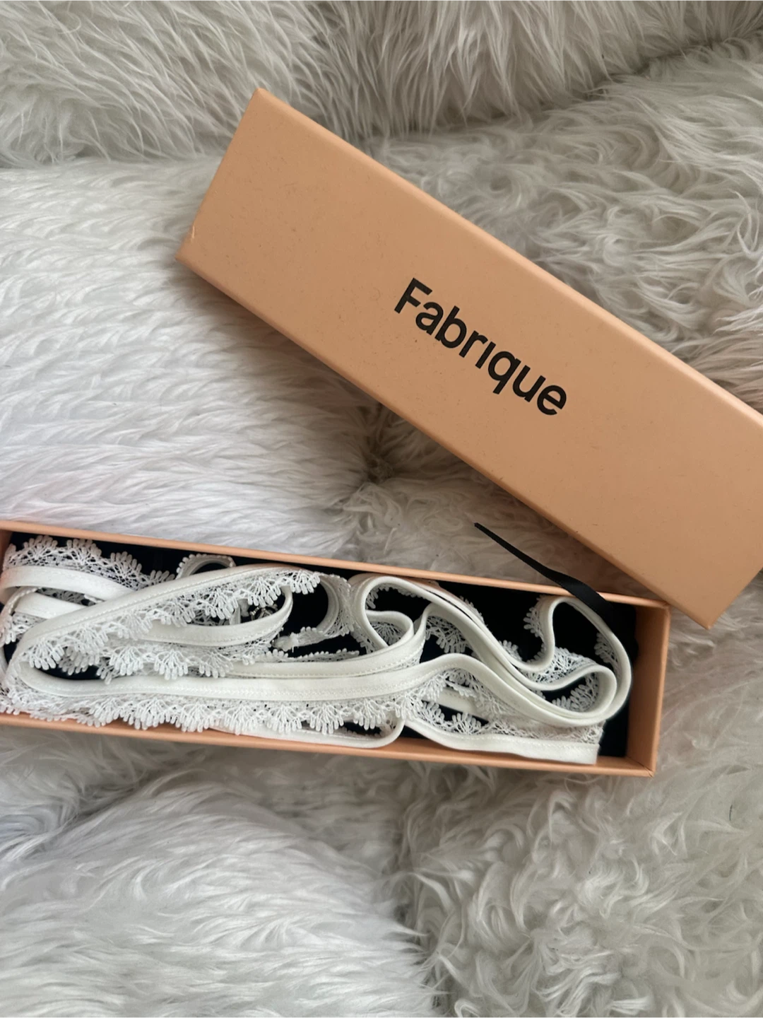 Vera Wang Crystal Lace Long Scarf White - photo 5