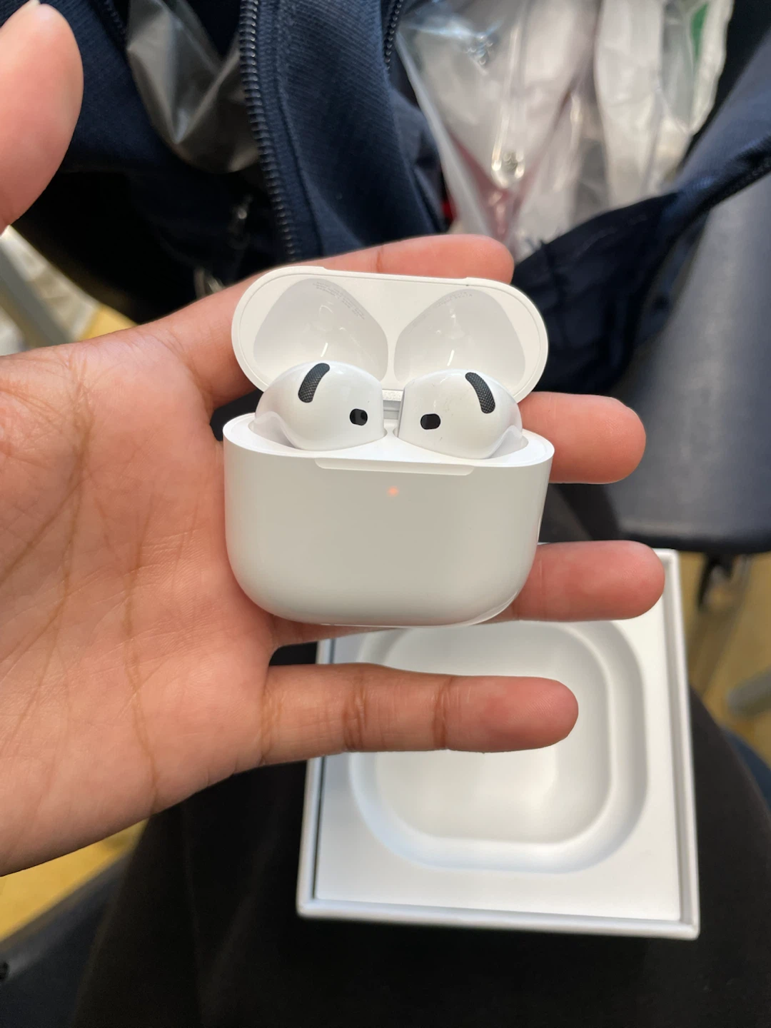 AirPods 4 ANC - photo 2