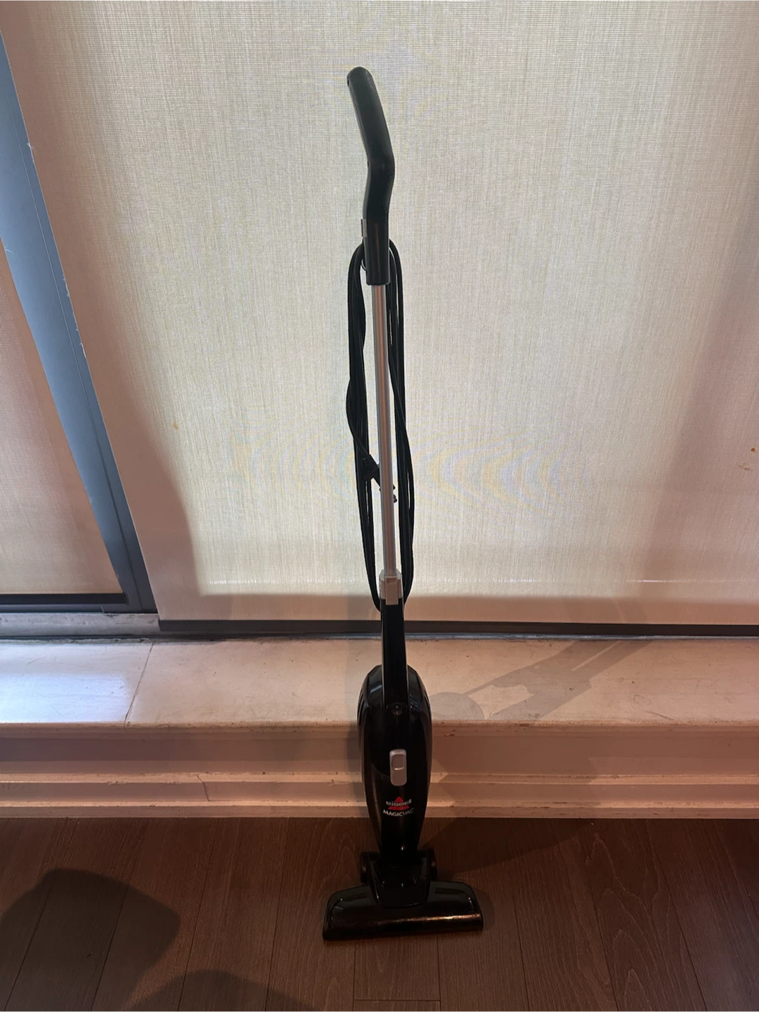 Bissell Magic Vac stick Vacuum - photo 2