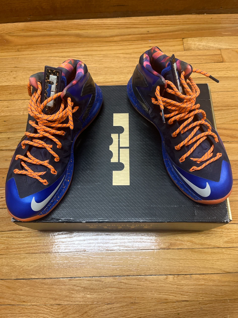Nike Lebron XI Basketball Shoes