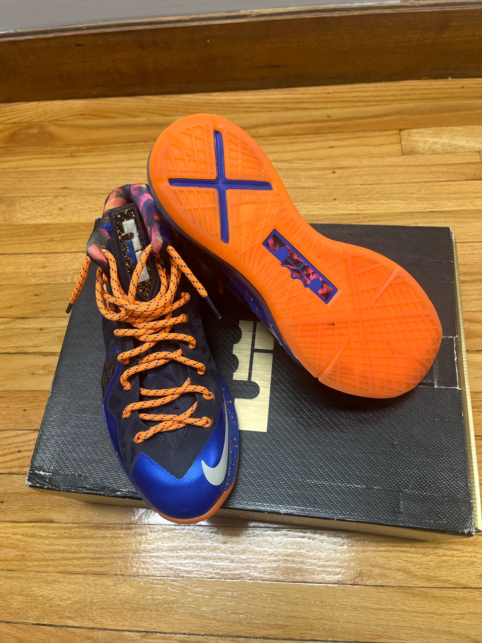 Nike Lebron XI Basketball Shoes - photo 2