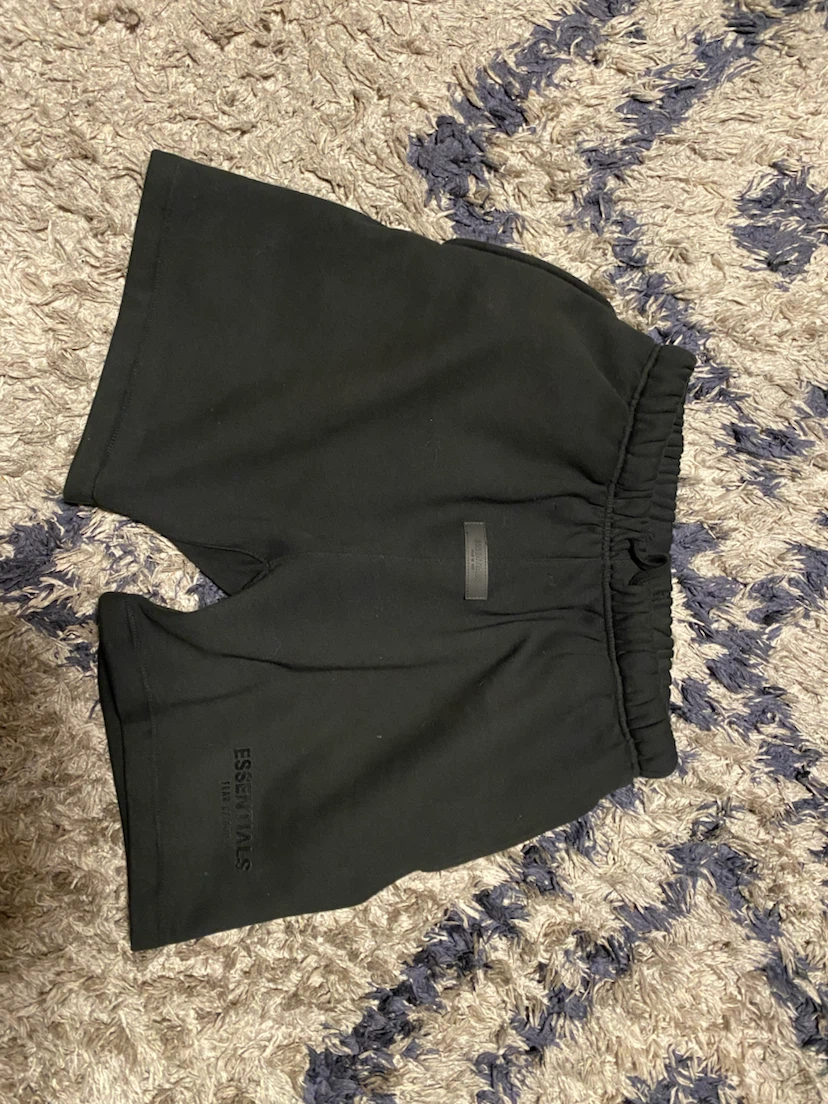 Essentials Fear of God Sweatshorts Size L - photo 2