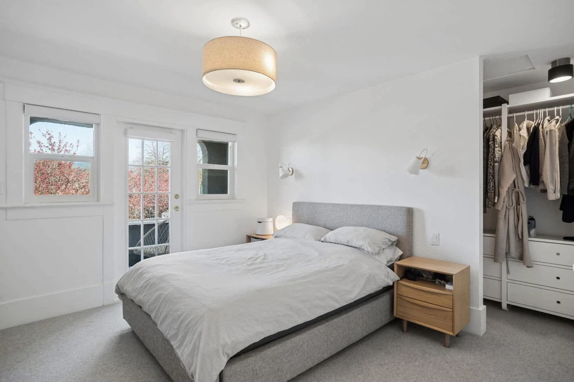 Grey Upholstered queen bed from west elm - photo 2
