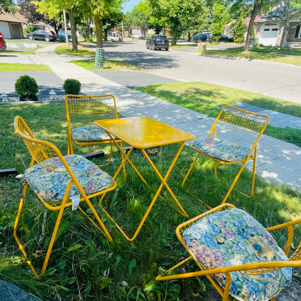 Vintage Yellow Metal Patio Set - Table & 4 Chairs