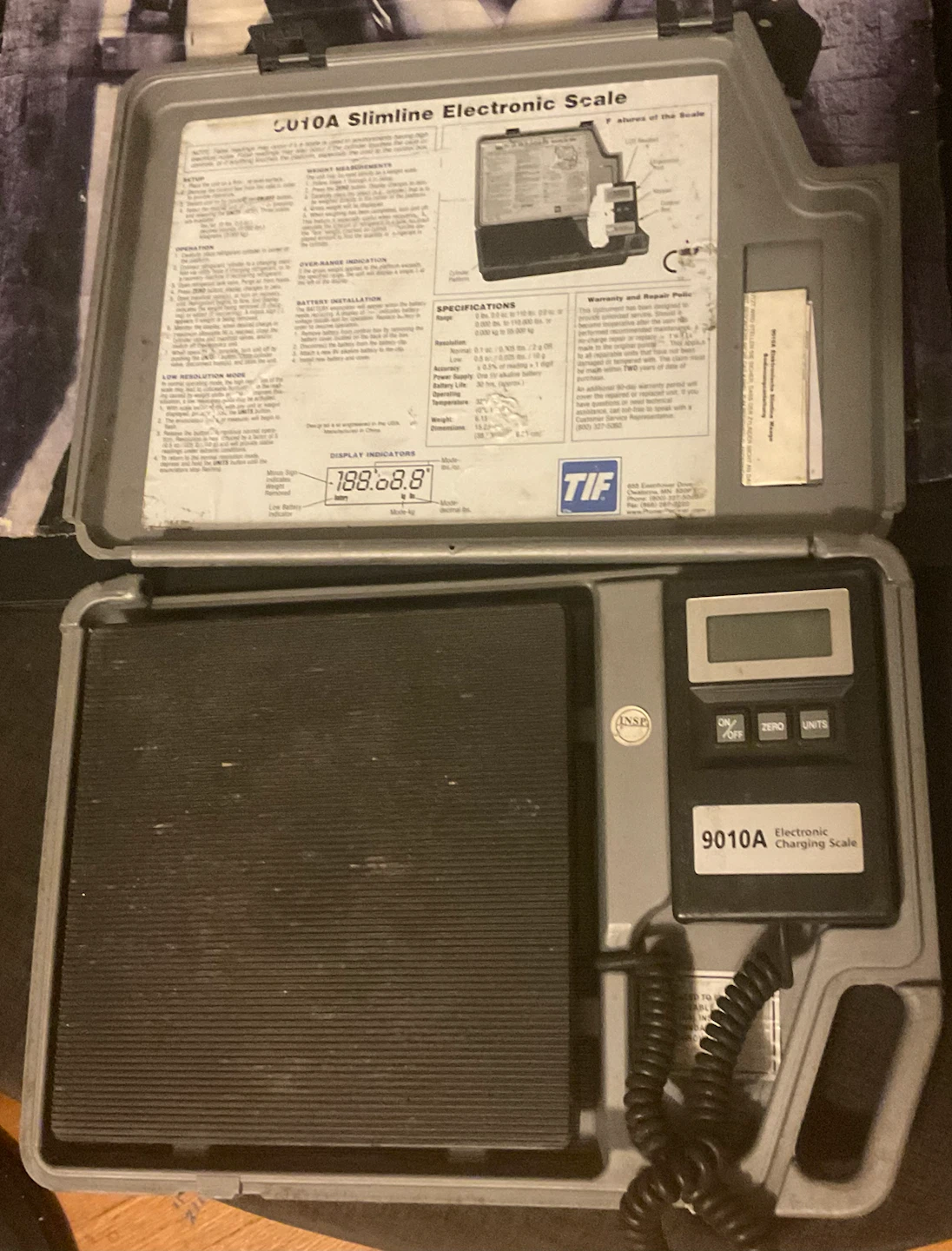 TIF 9010A Electronic Refrigerant Scale