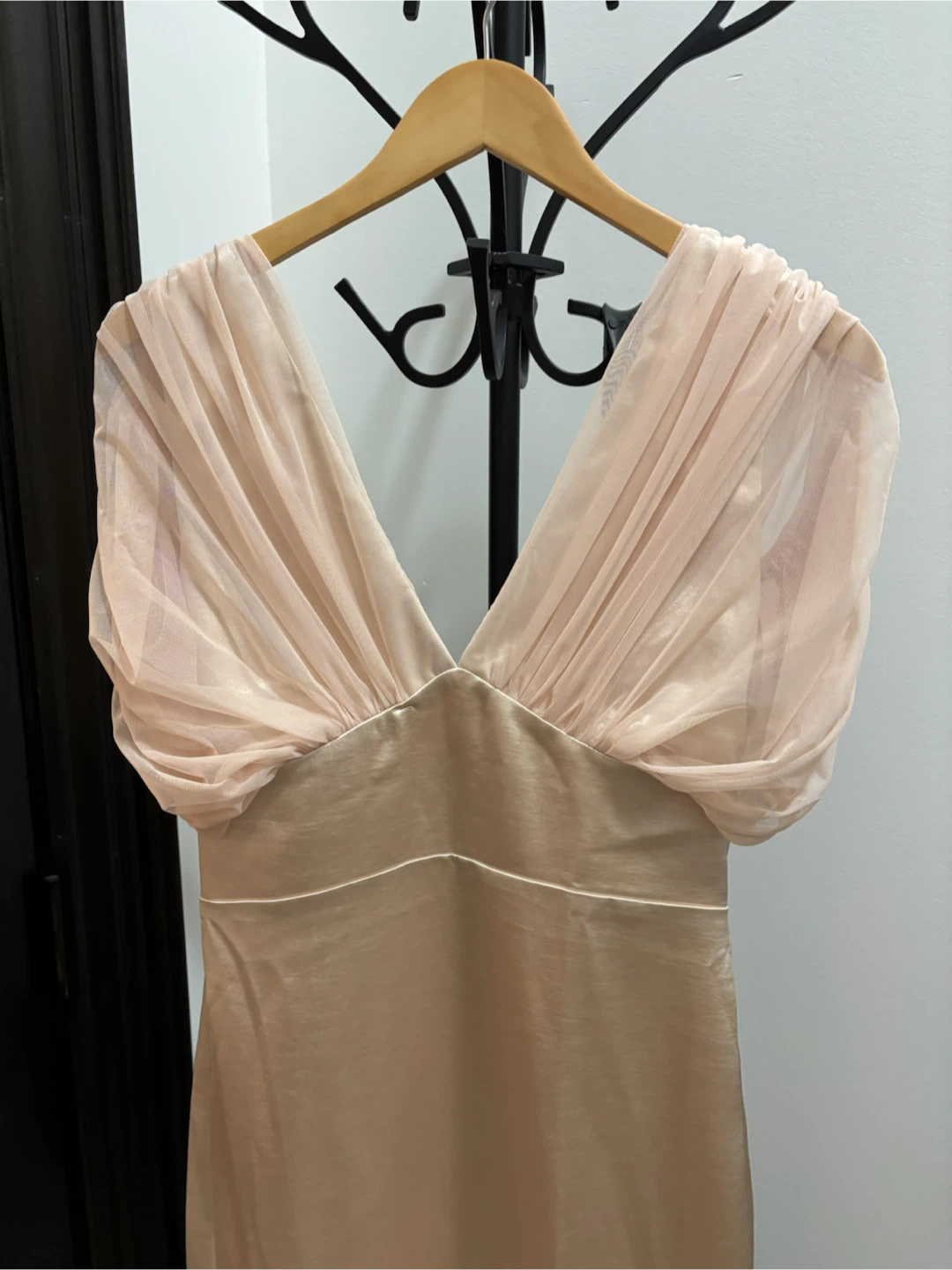 New FEHAUTE  ruched tulle midi dress SIZE 4 - photo 2