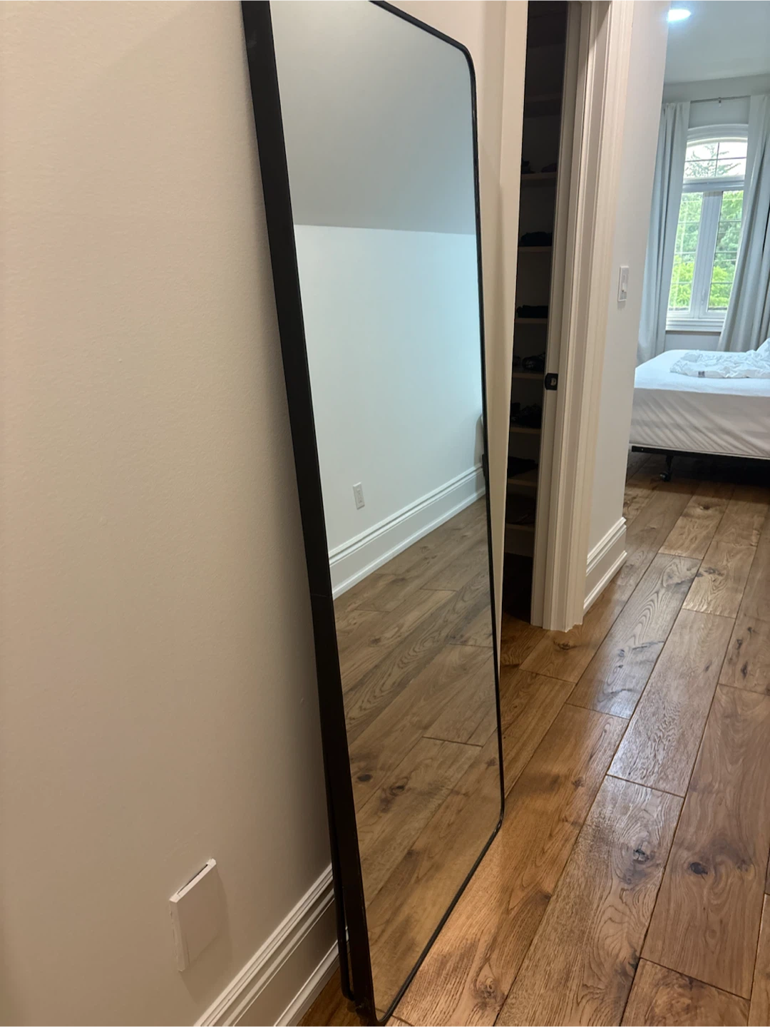 URBAN BARN Full Length Black Mirror with Stand - photo 2