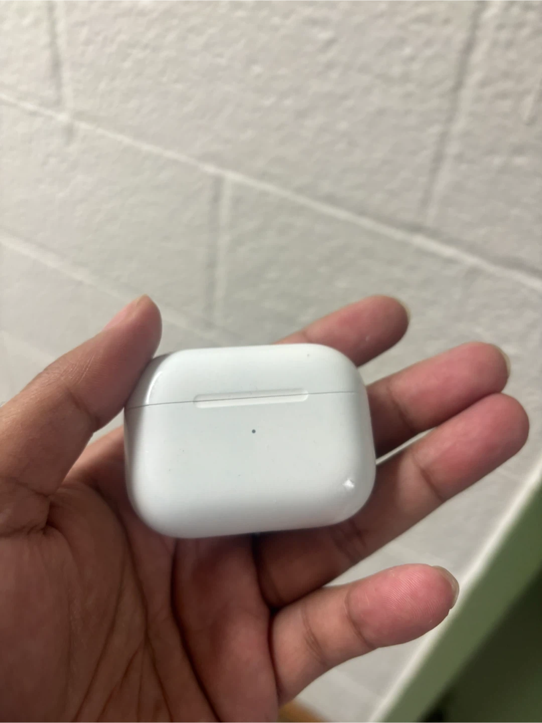 Airpods pro 2nd generation (USB C charger) - photo 5