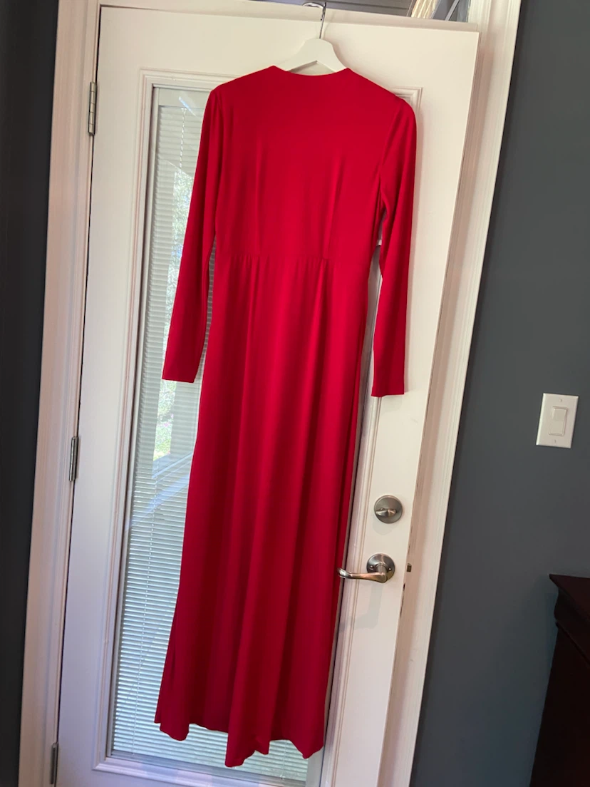 Calvin Klein Red V-Neck Maxi Dress Size 6 - photo 4