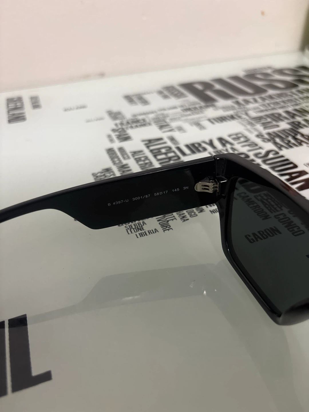 Burberry Sunglasses - photo 5