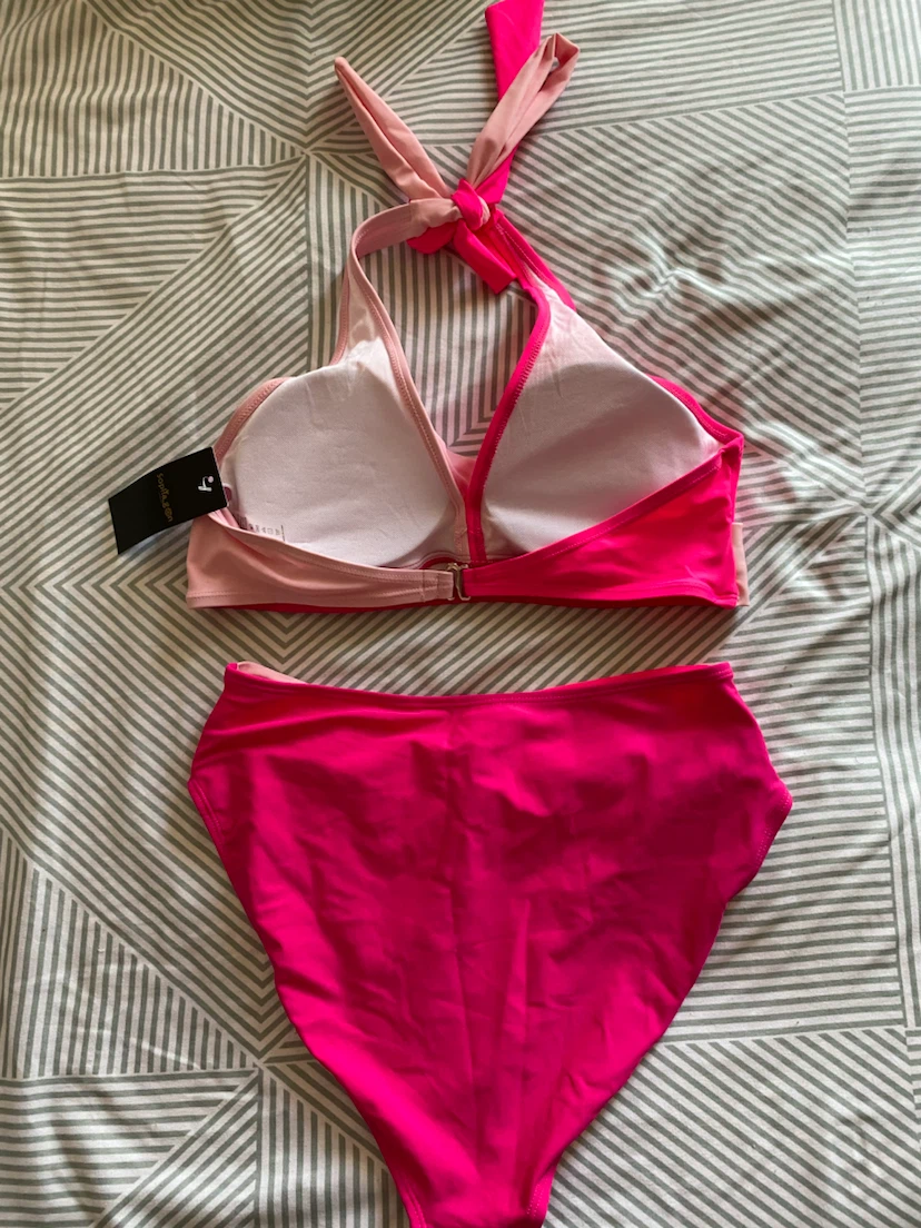Colour Block Halter Bikini - Size M - photo 2