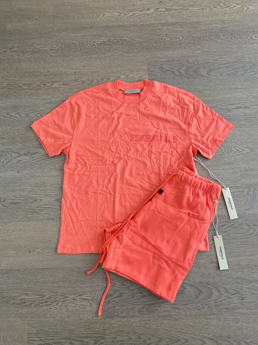Fear of God Essentials T-Shirt Set - Coral