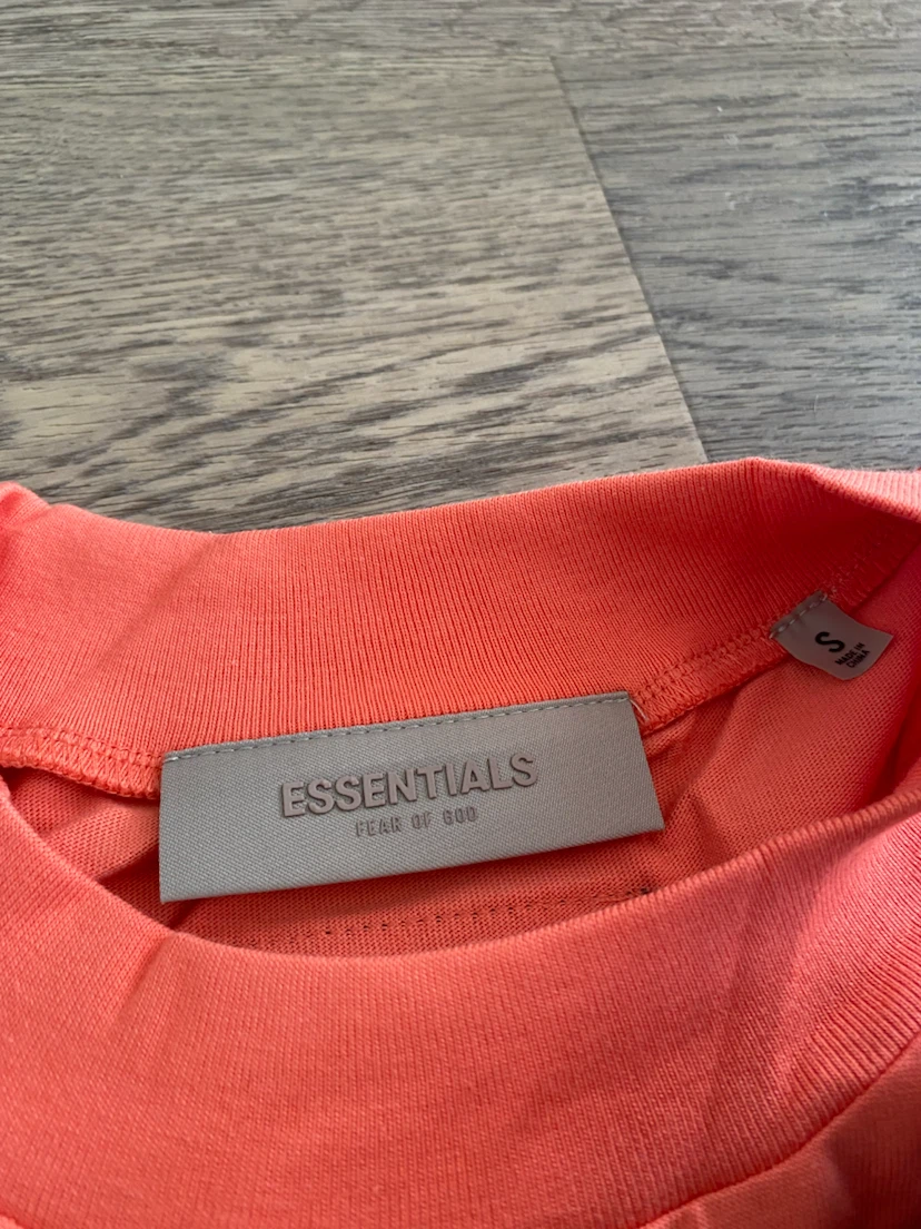 Fear of God Essentials T-Shirt Set - Coral - photo 4