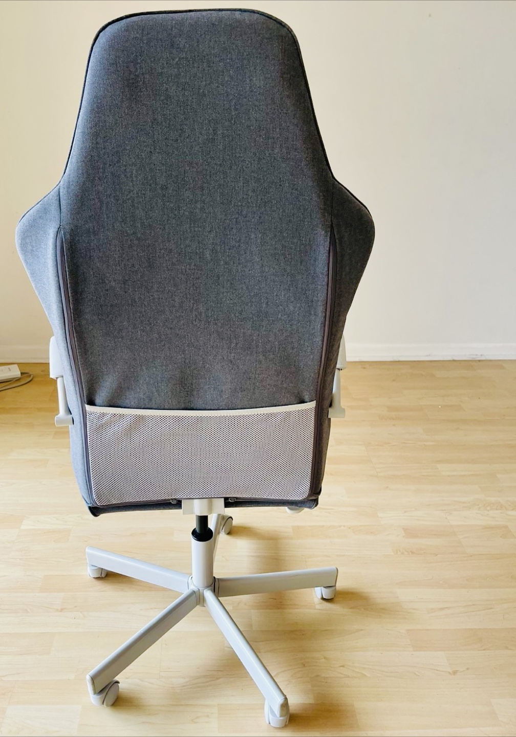 Gray Gaming Chair - photo 2