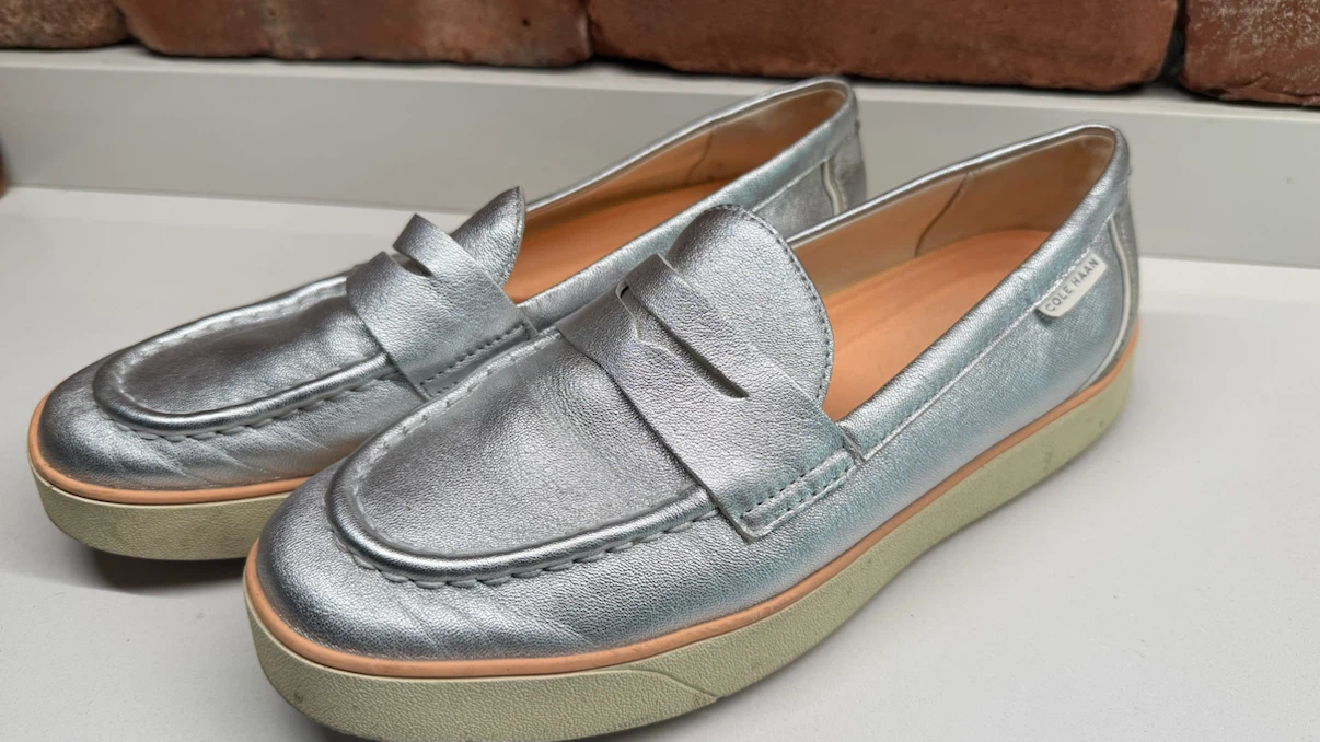 size 8 Cole Haan