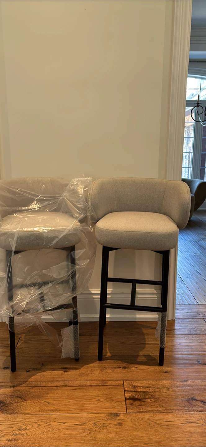 2 NEW DESIGNER MADE Grey Upholstered Bar Stools (Set of 2) - photo 4
