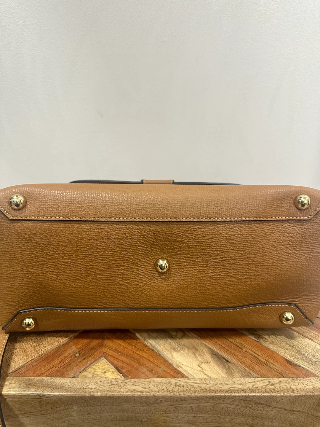 Burberry Leather Shoulder Bag - Tan - photo 4