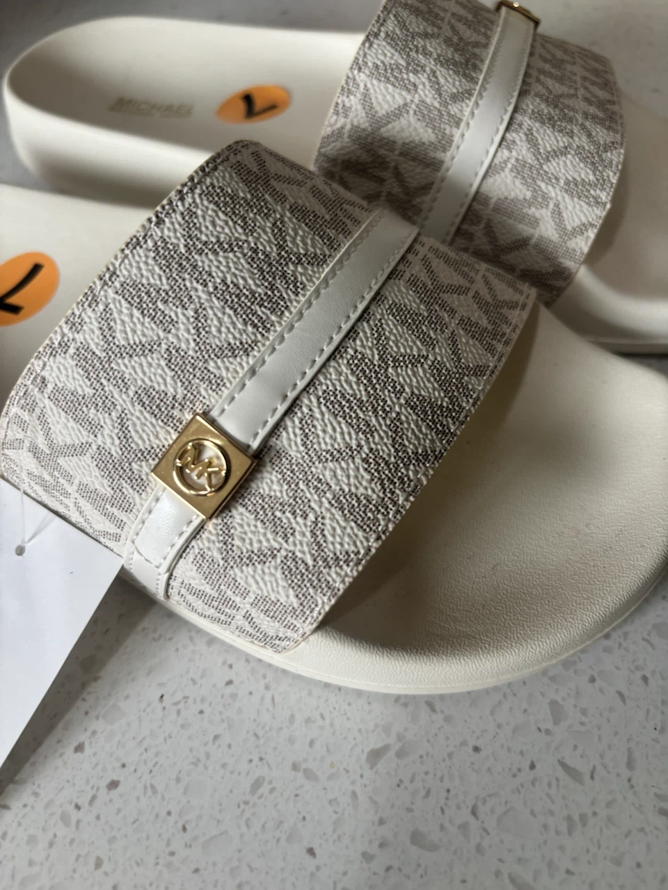 Michael Kors MK Logo Slides - Size 7 - photo 2
