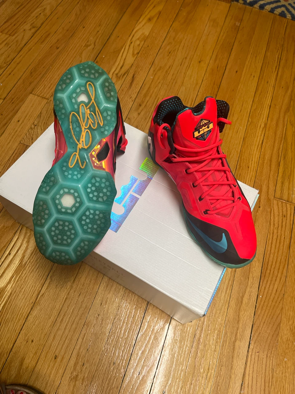 Nike LeBron 11 Elite Basketball Shoes - photo 2