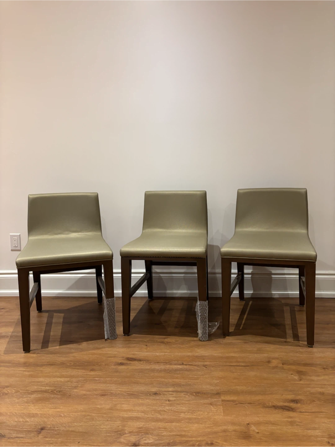 NEW Set of 3 Leather Bar Stools or can be used as chairs - photo 4