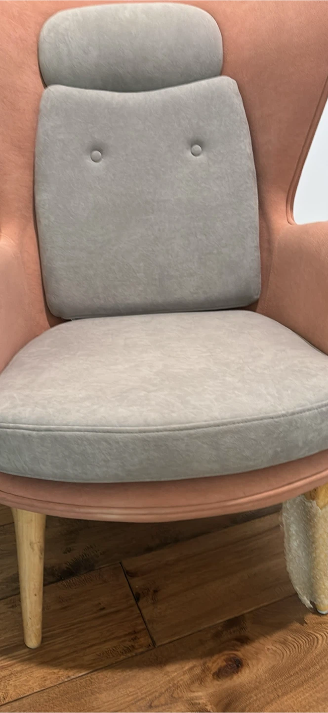 NEW Pink and Grey Accent Chair - photo 2
