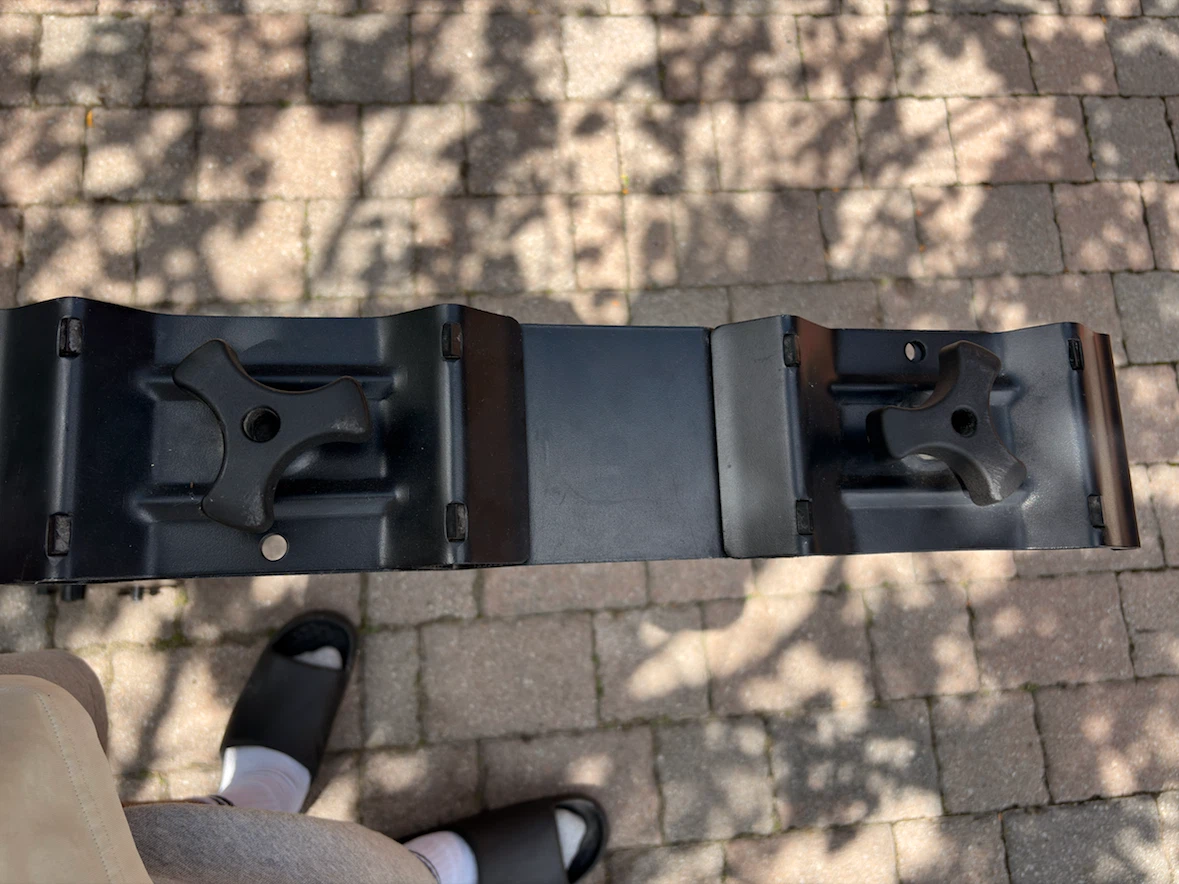 CCM Hitch Mount 4-Bike Rack - photo 3