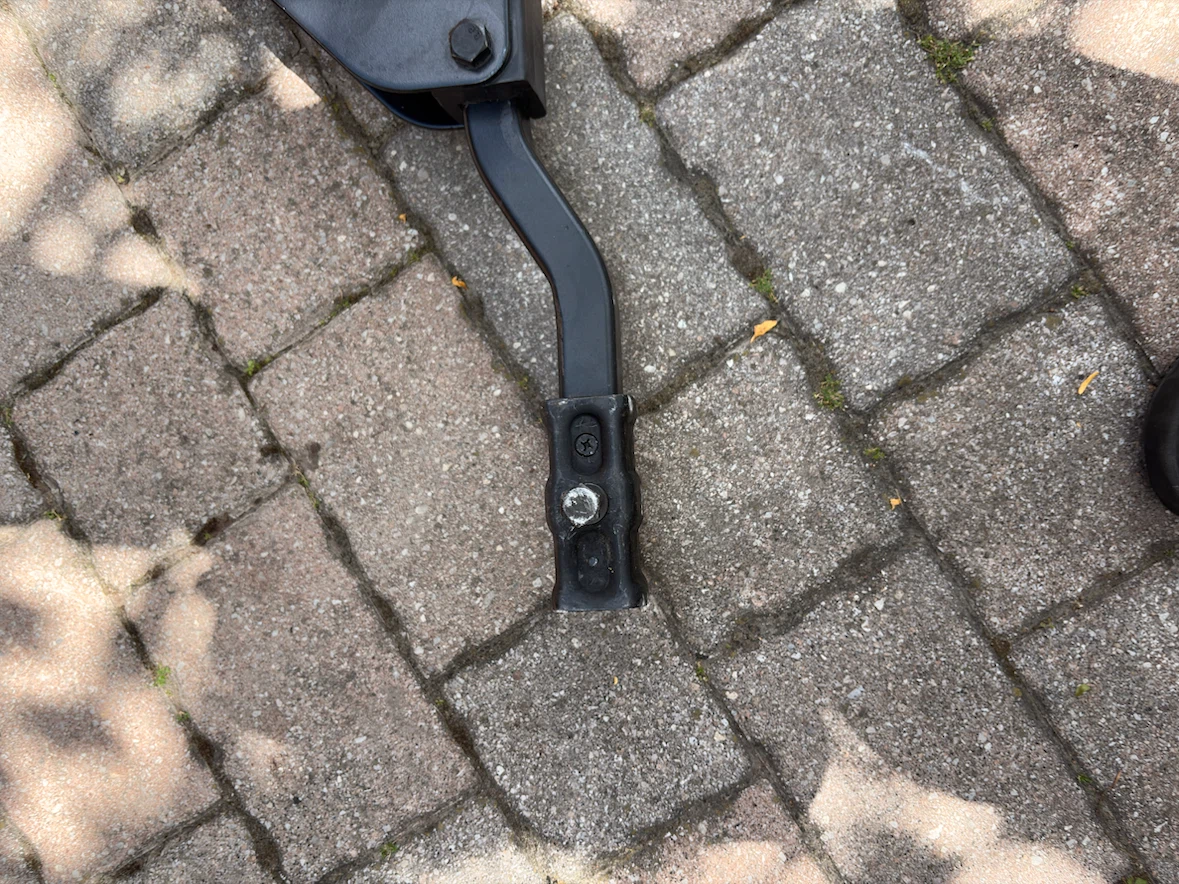 CCM Hitch Mount 4-Bike Rack - photo 5