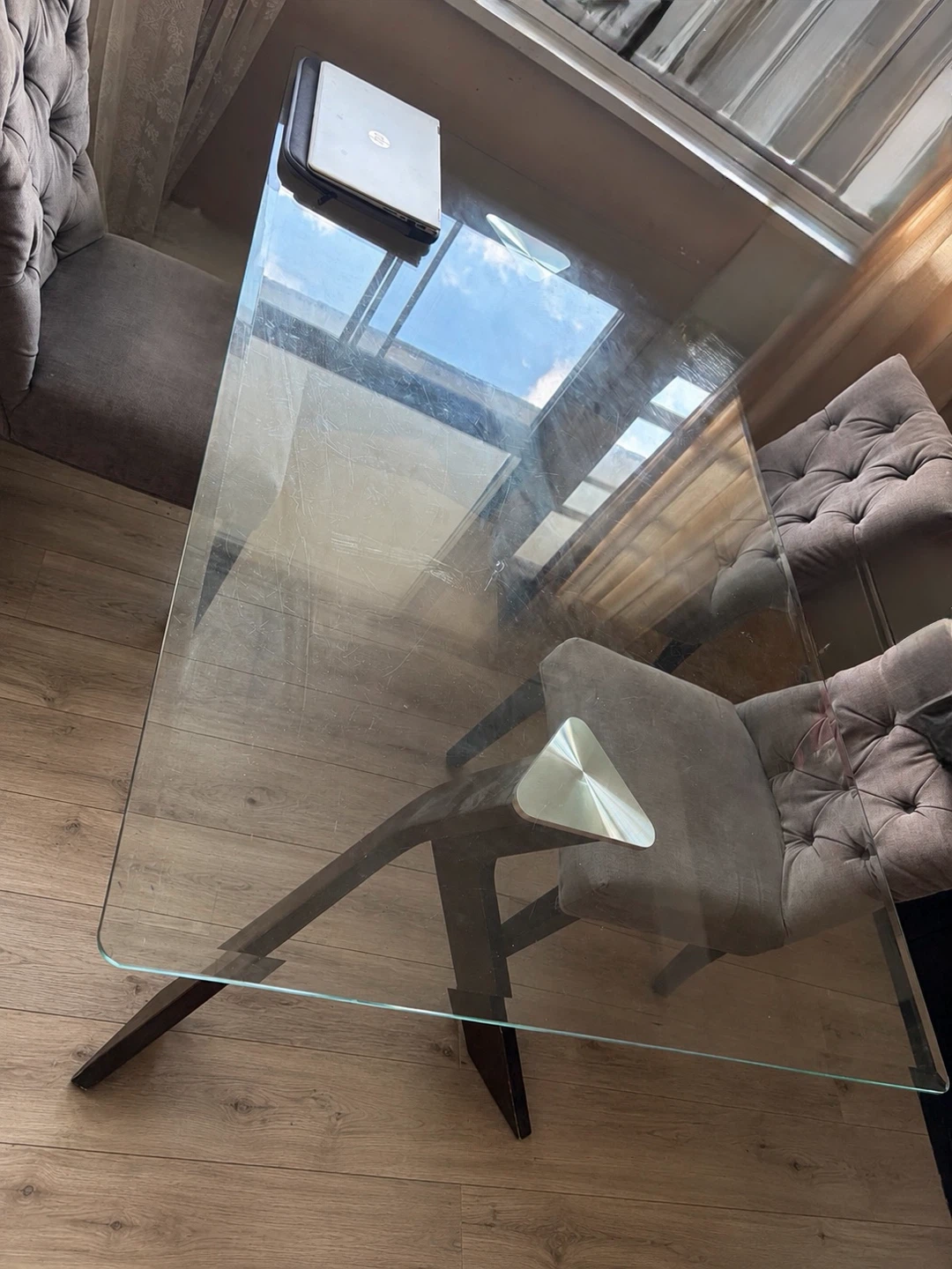 Glass dinning Table