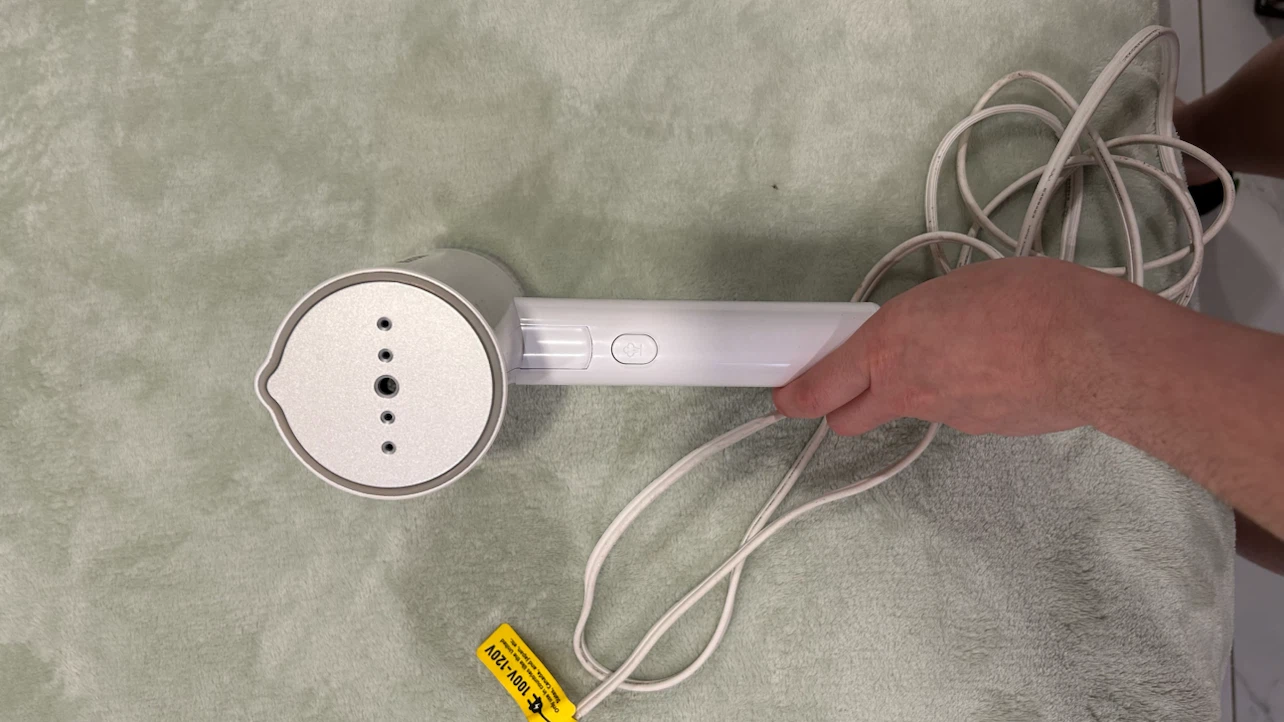 BEAUTURAL Handheld Garment Steamer - photo 2