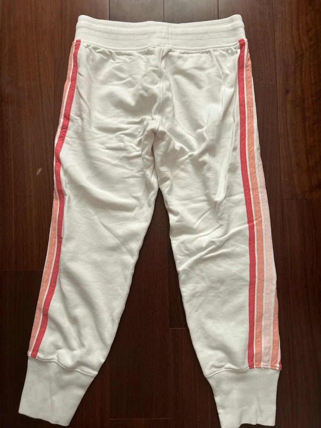 Gap white sweatpants with pink striped detail - photo 4