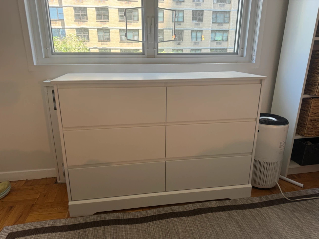 White 6-Drawer Dresser