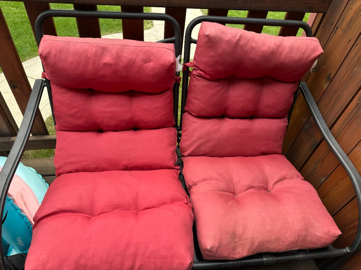 Patio furniture free - photo 2