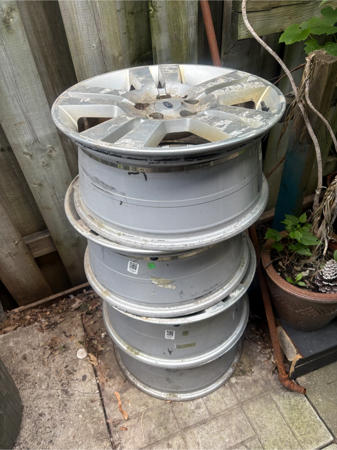 Ford Focus 17” Rims -Unmounted